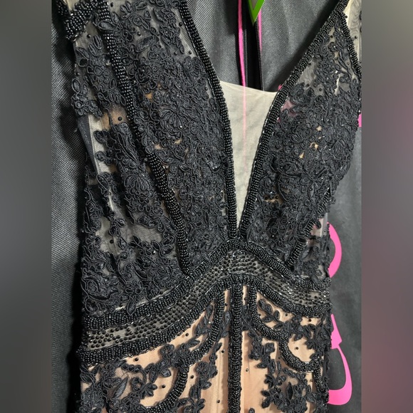 Prom Dress - Picture 4 of 11